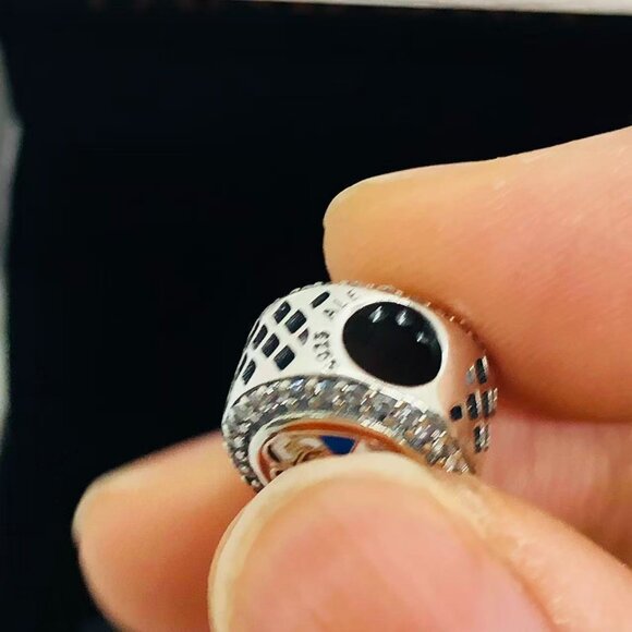 ✨🔥Pandora Captain Mickey & Minnie Charm - Picture 3 of 4